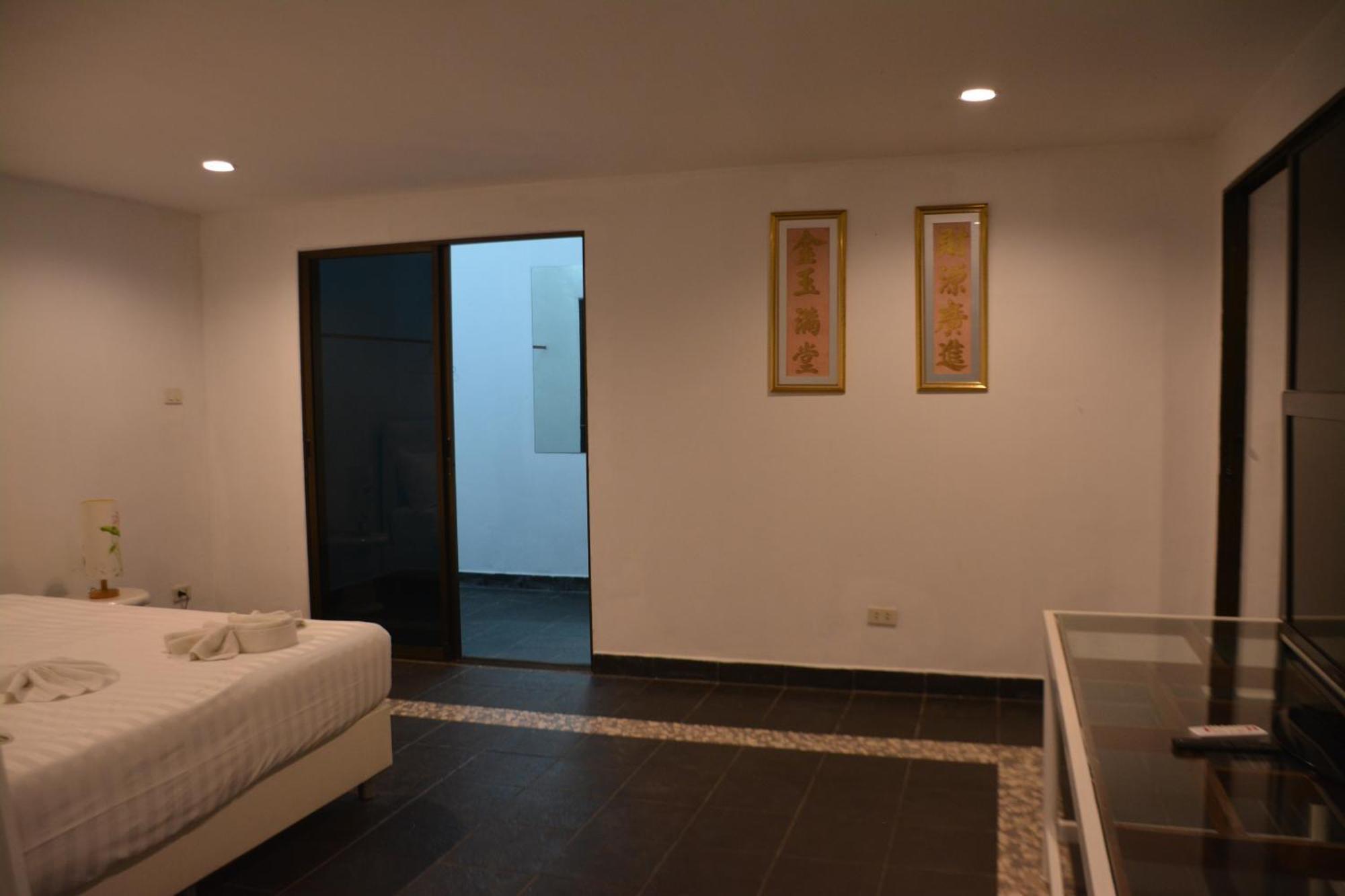 Baan Suan Villa 1 Patong Екстер'єр фото
